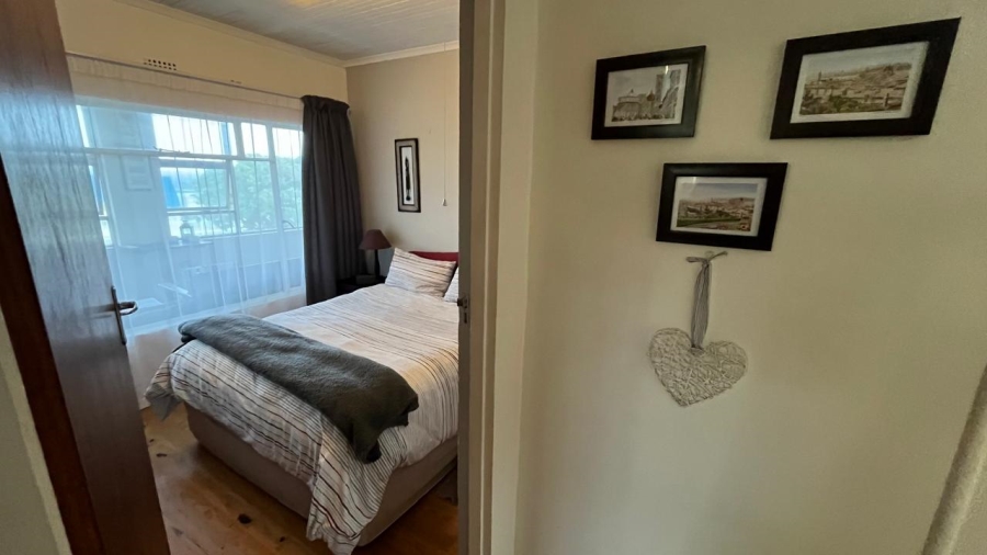 6 Bedroom Property for Sale in Oyster Bay Eastern Cape